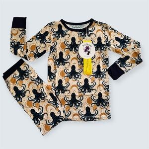 NWT The Twisted Lily Bamboo Pj Set